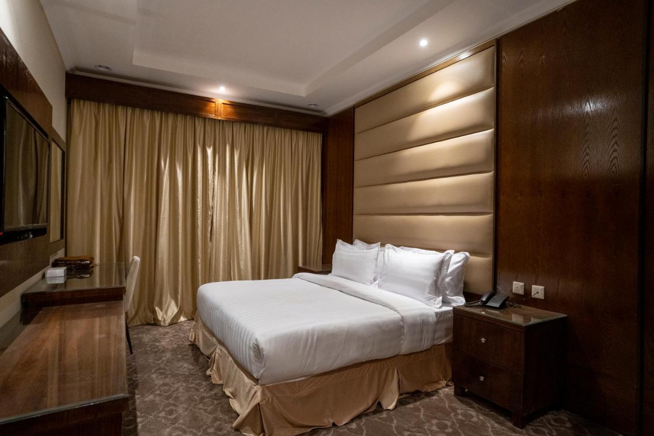 Safwa Taiba Suite اجنحة صفوة طيبه Medina Luaran gambar